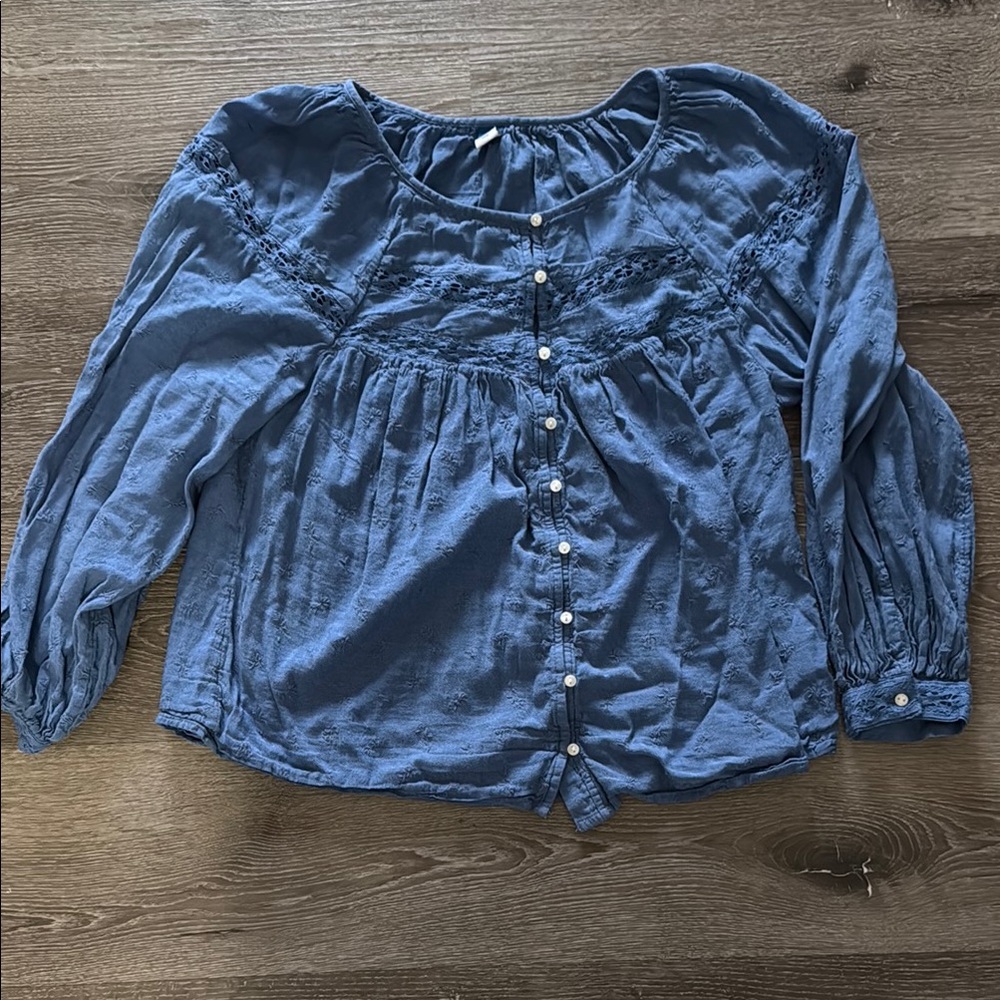 Old Navy Blue Button-Up Top